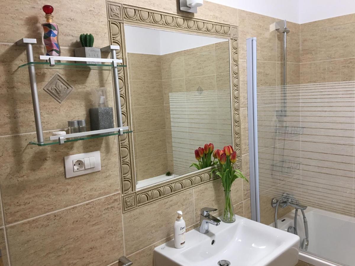 Elegantza Suites Braşov Buitenkant foto