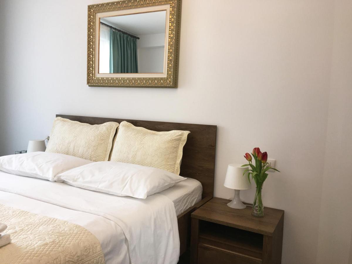Elegantza Suites Braşov Buitenkant foto